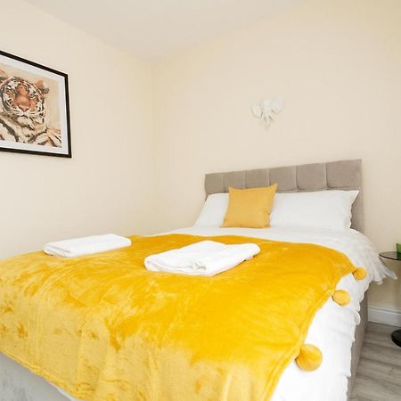 Calvin House Apartments Leeds  Ngoại thất bức ảnh
